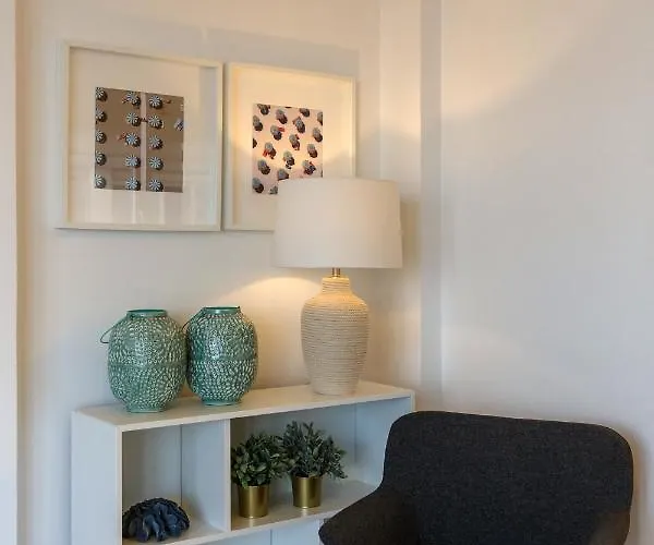 Frente A La Playa De Canteras S2 * Las Palmas de Gran Canaria